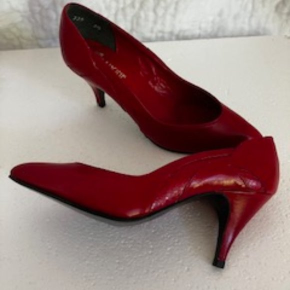 Francine red leather shoes size 51/2 - Picture 2 of 5